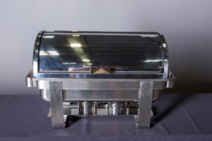 stainless-steel-8-quart-roll-top-oblong-chafing-dish-catering-rentals-in-los-angeles